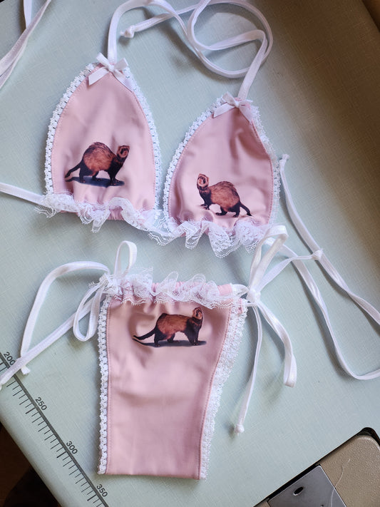 Ferret sample. Size 8
